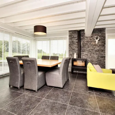 Casa vacanze Holiday Suitable For Families With Sauna Dinez